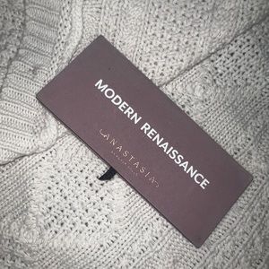 Anastasia Beverly Hills Modern Renaissance Eyeshadow Palette